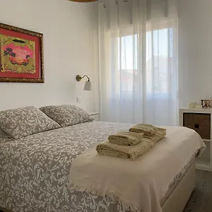 Starhouse , Lisbona Portogallo